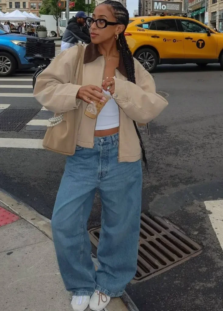 Baggy Jeans + Beige Jacket + Total Vibe