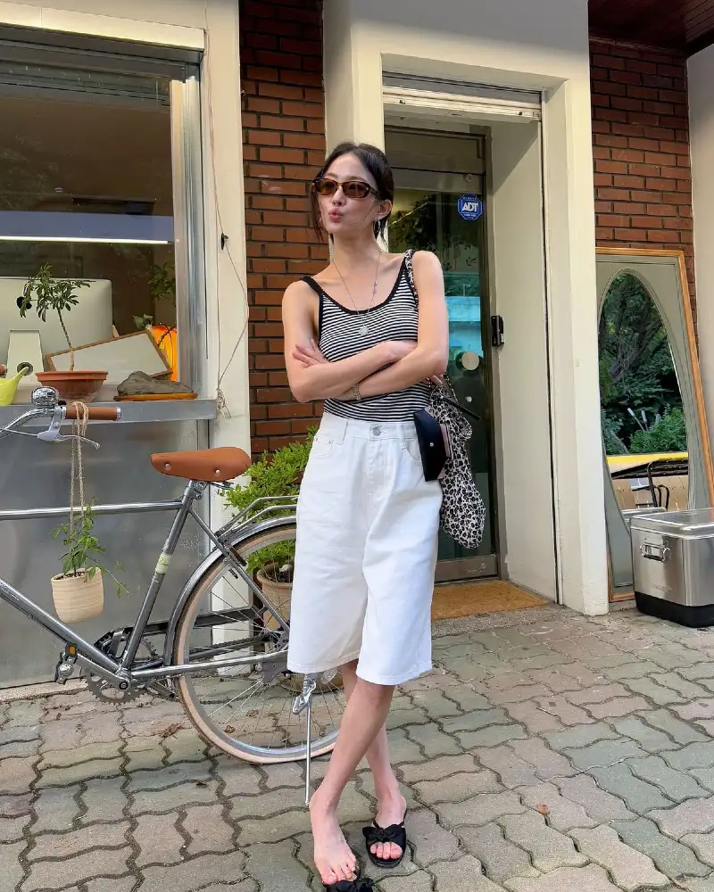  Black-White Stripe Tank + White Denim Bermuda Shorts + Black Mule Sandals