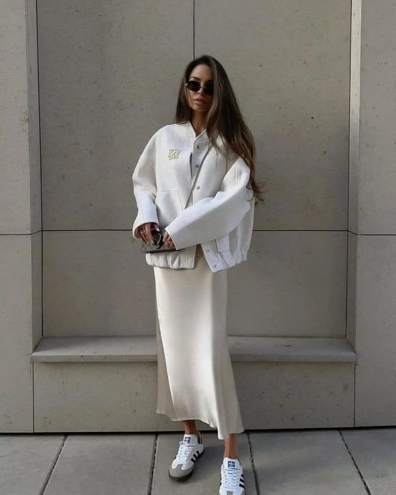 Cream to Toe — White Winter Statement