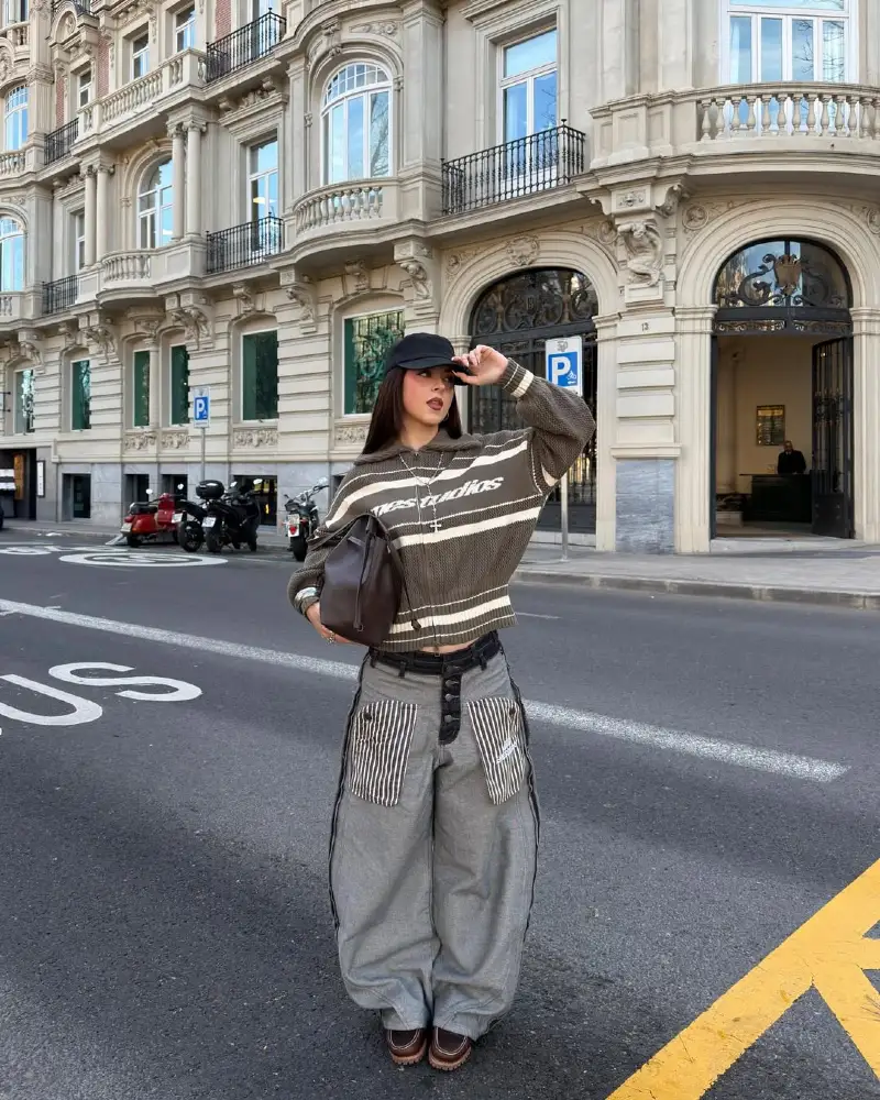 Graphic Hoodie, Cargo Trousers, One Colour