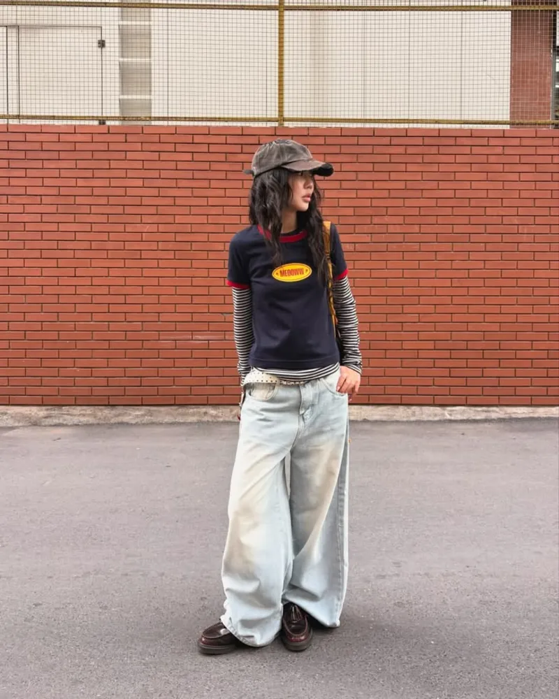  Layered Tee, Massive Jeans, Vintage Cap