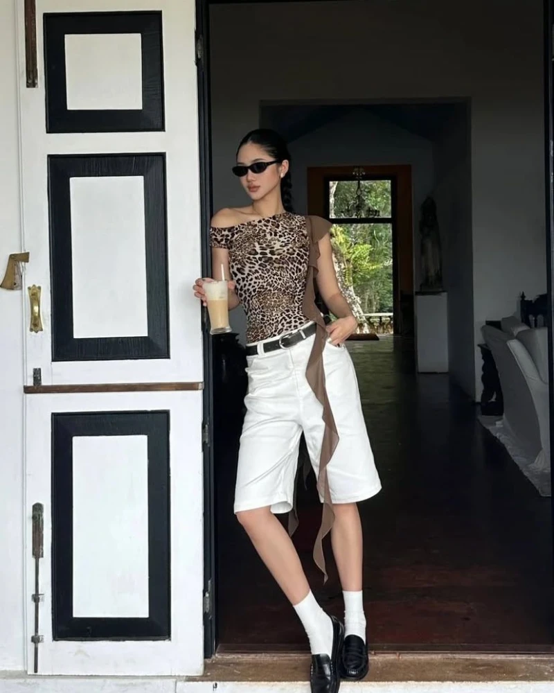 Leopard Print Bodysuit + White Wide Shorts + Black Loafers