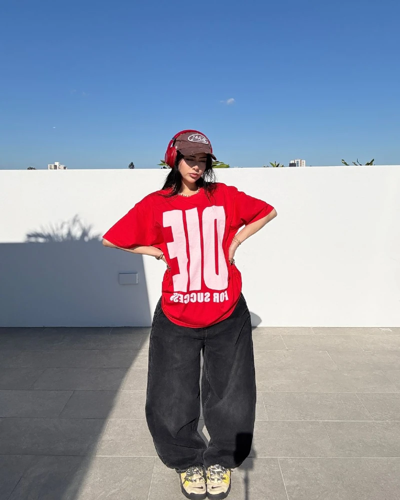 Oversized Graphic Tee + Balloon Jeans 