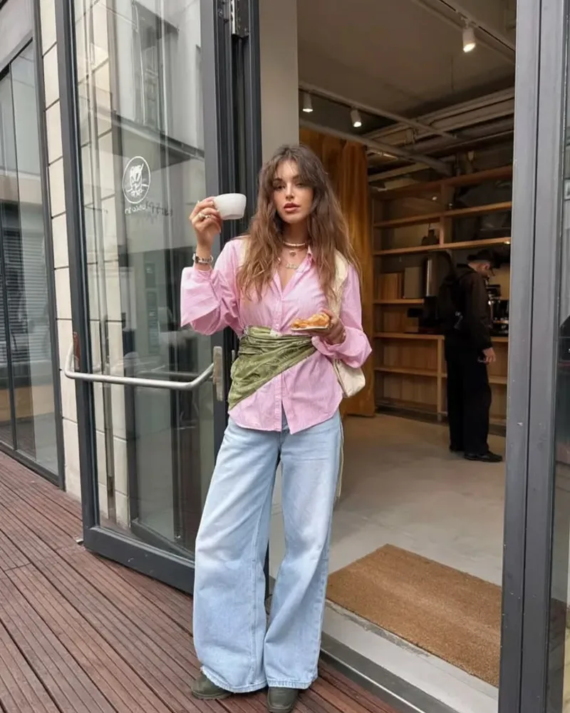 Pink Button-Down Shirt + Light Wash Wide-Leg Jeans + Green Tied Jacket
