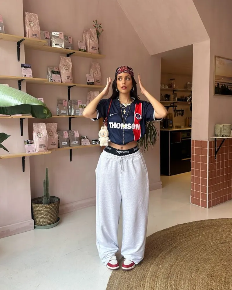 Vintage Jersey Over Supreme Sweats Is How You Wear Logos Without Trying