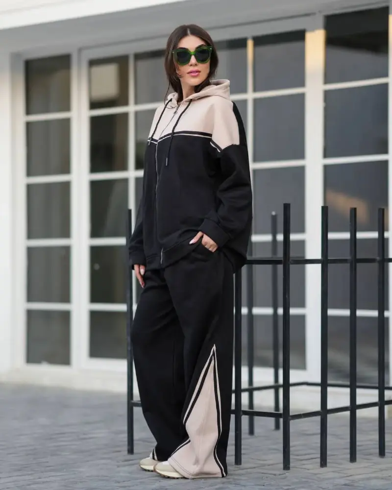 Colorblock Hoodie, Wide Leg Sweatpants, Sunglasses