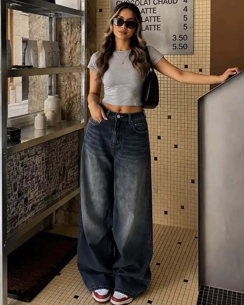 Crop Top + Wide-Leg Dark Denim