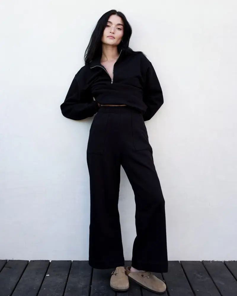 Cropped Zip Sweatshirt & Tailored Sweatpants