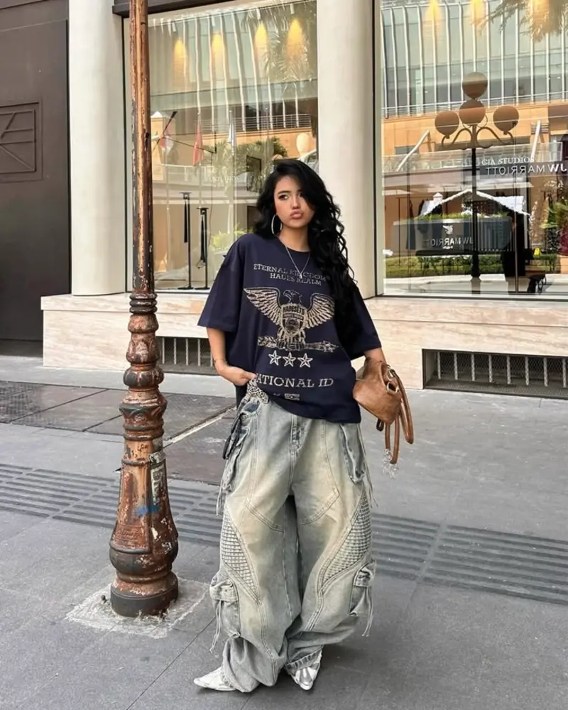 Graphic Eagle Tee with Quilted Baggy Jeans