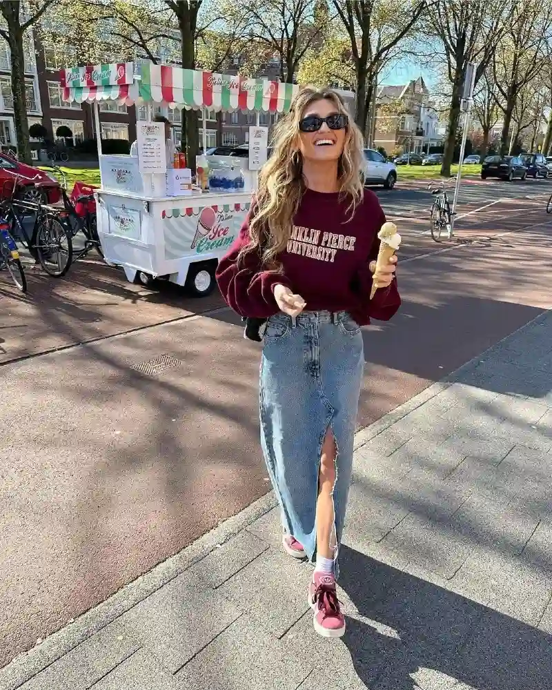  Graphic Sweatshirt & Denim Maxi Skirt