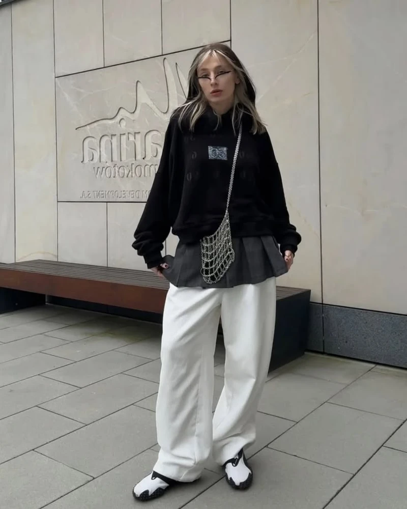 Graphic Sweatshirt & Wide Trousers