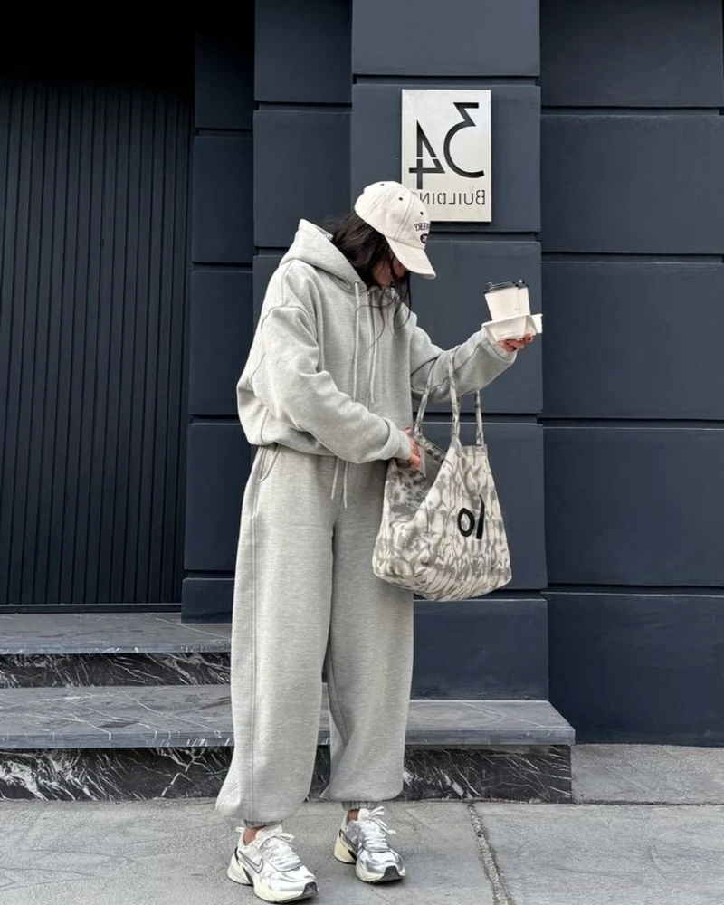 Grey Hoodie-and-Sweatpants Set + Puffer-Style Cap