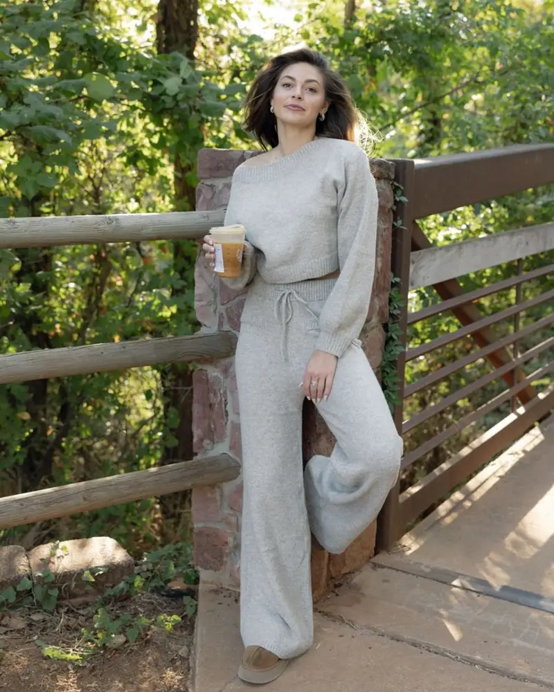 Off-Shoulder Grey Knit Set