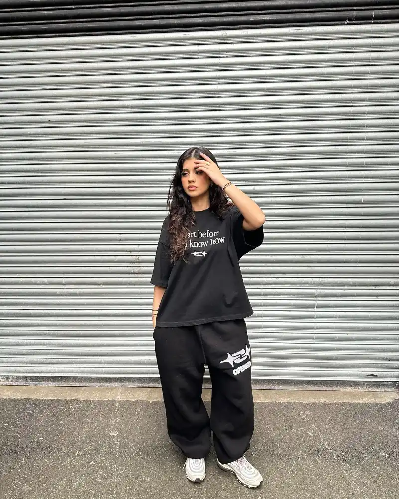 Oversized Graphic Tee With Sweatpants
