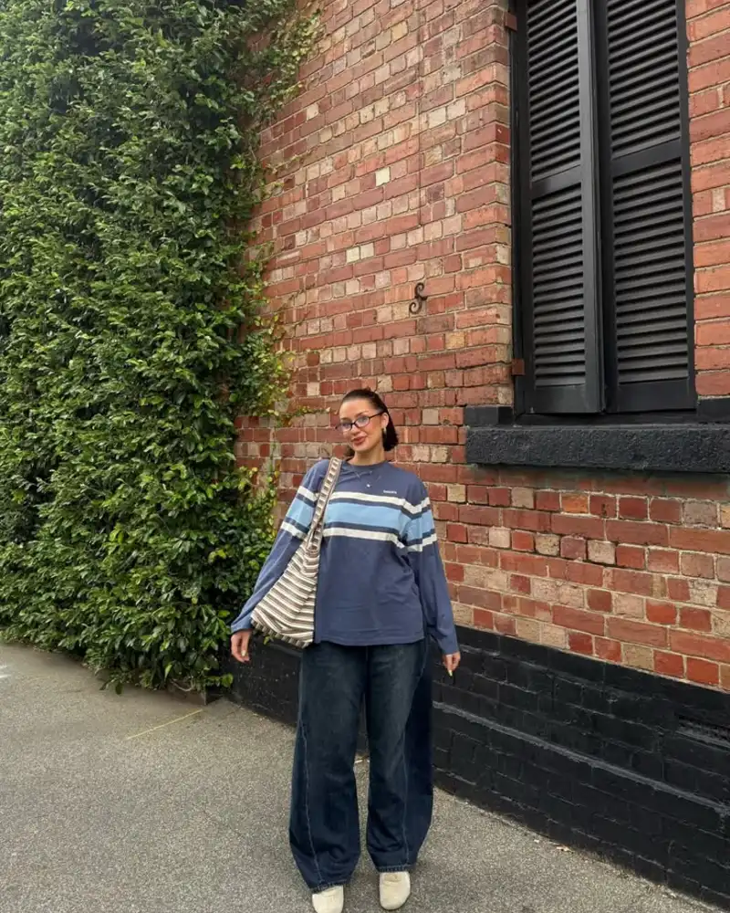  Simple Stripes, Wide-Leg Jeans