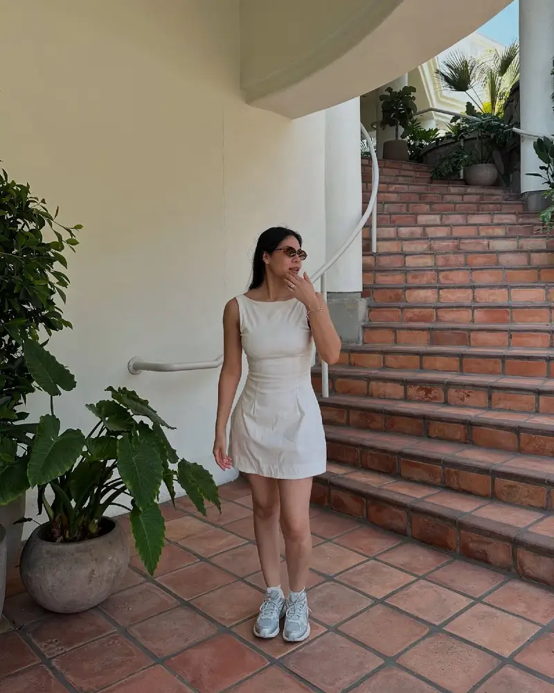 Sleeveless Mini Dress With Sneakers