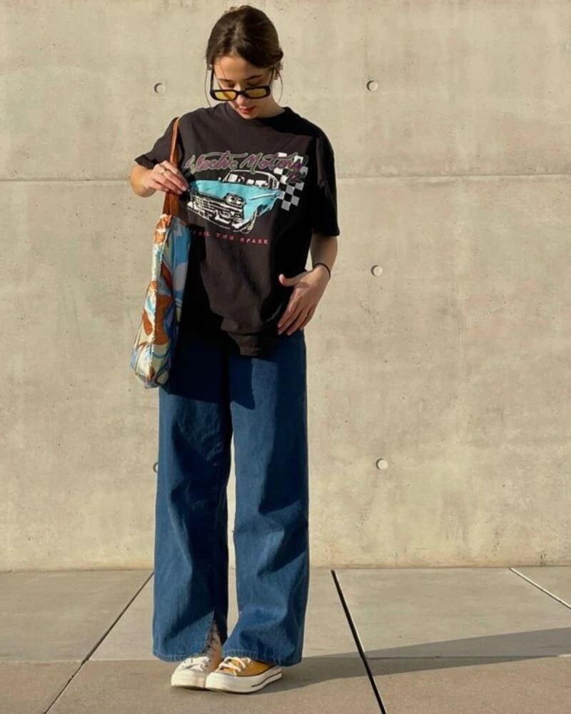 Vintage Graphic Tee & Wide Jeans