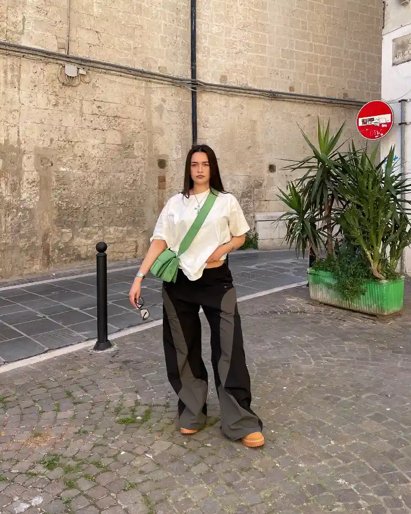 White Tee, Cargo Pants, One Waist Knot