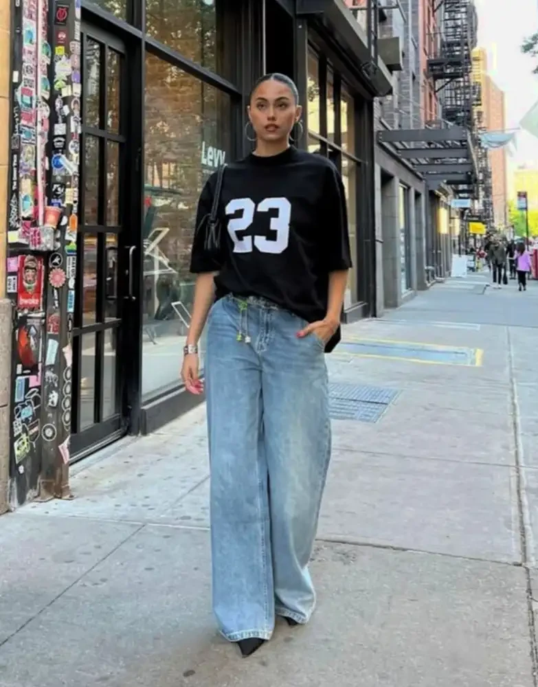 Oversized Graphic Tee with Wide-Leg Jeans