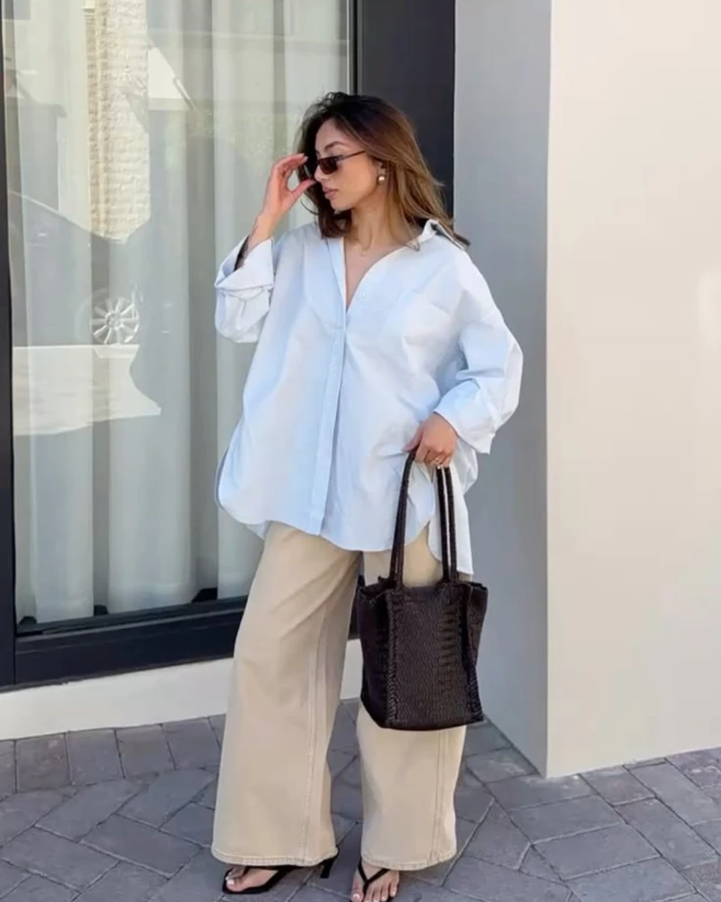 Soft Layers in Neutral Tones
