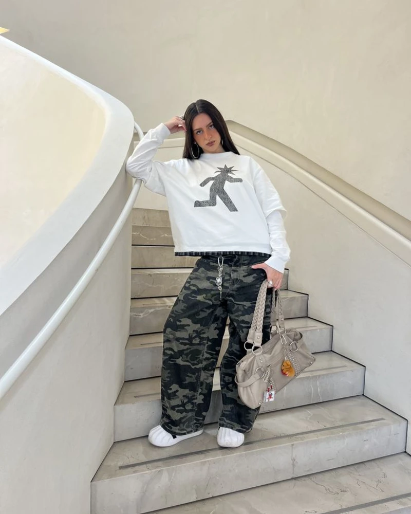 Camouflage Cargo Pants With a Cropped Sweatshirt