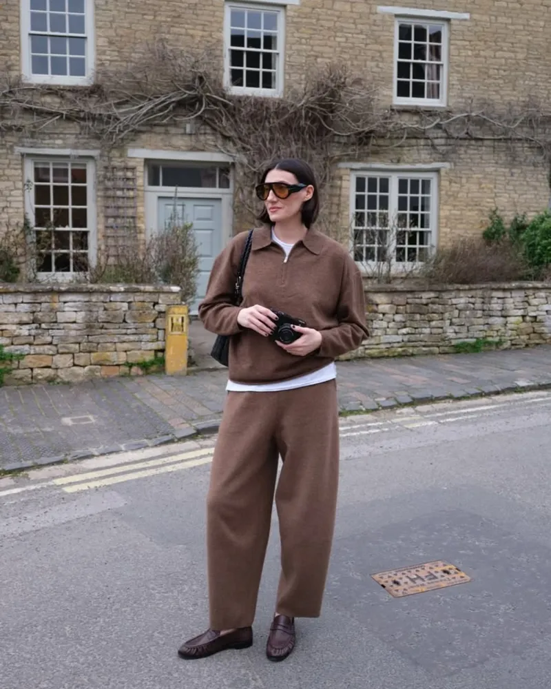  Chocolate Knit Set With Leather Loafers