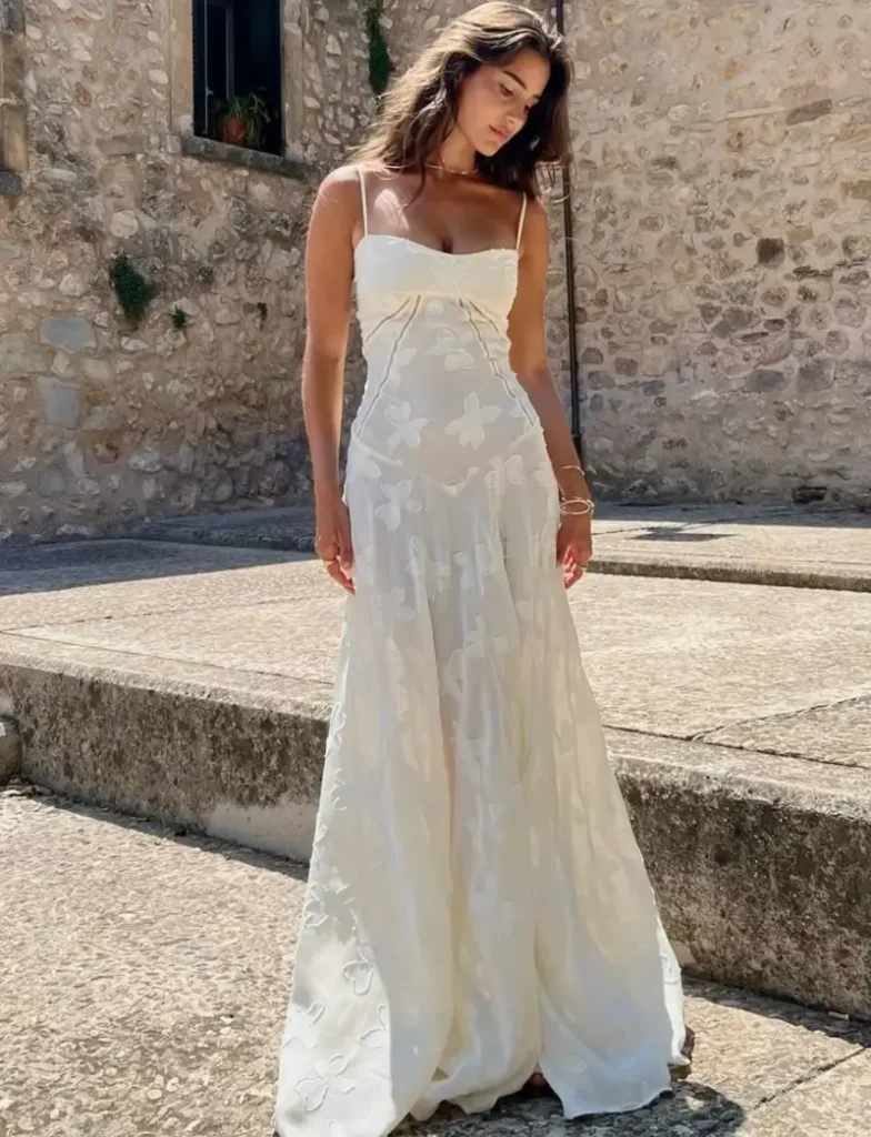  Ivory Floral Maxi for a Romantic Outdoor Party