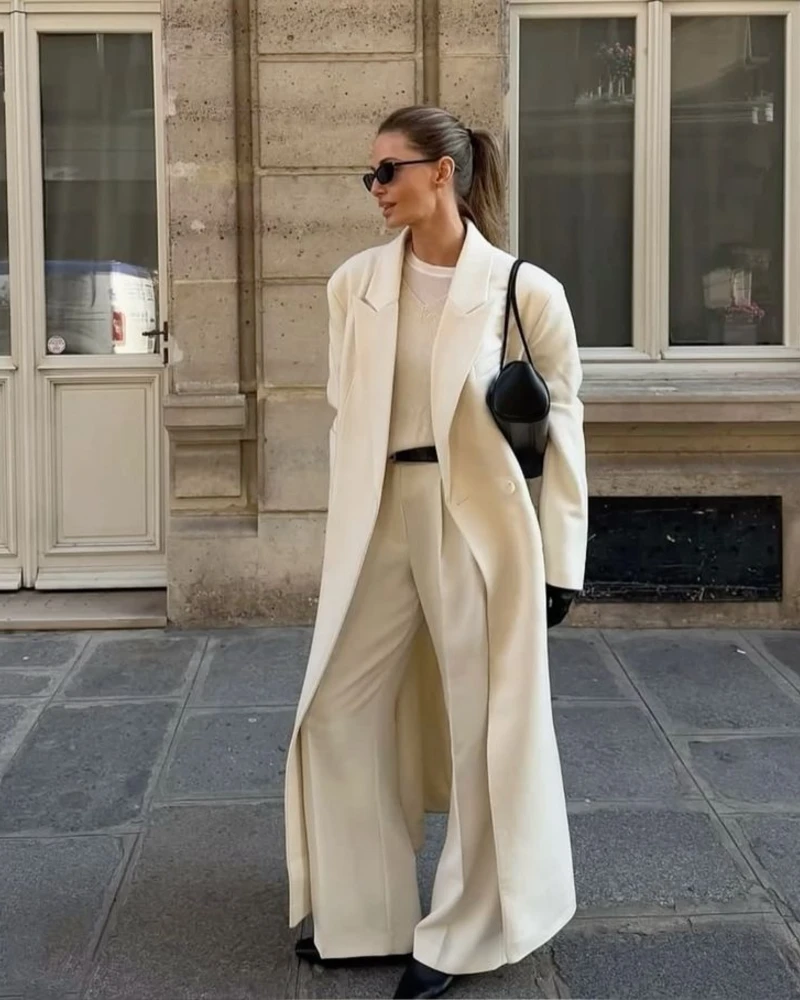  Monochrome Neutral Layers