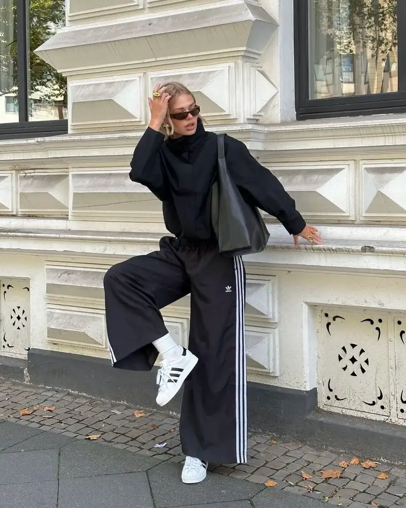 Monochrome Sweatshirt With Wide-Leg Track Pants
