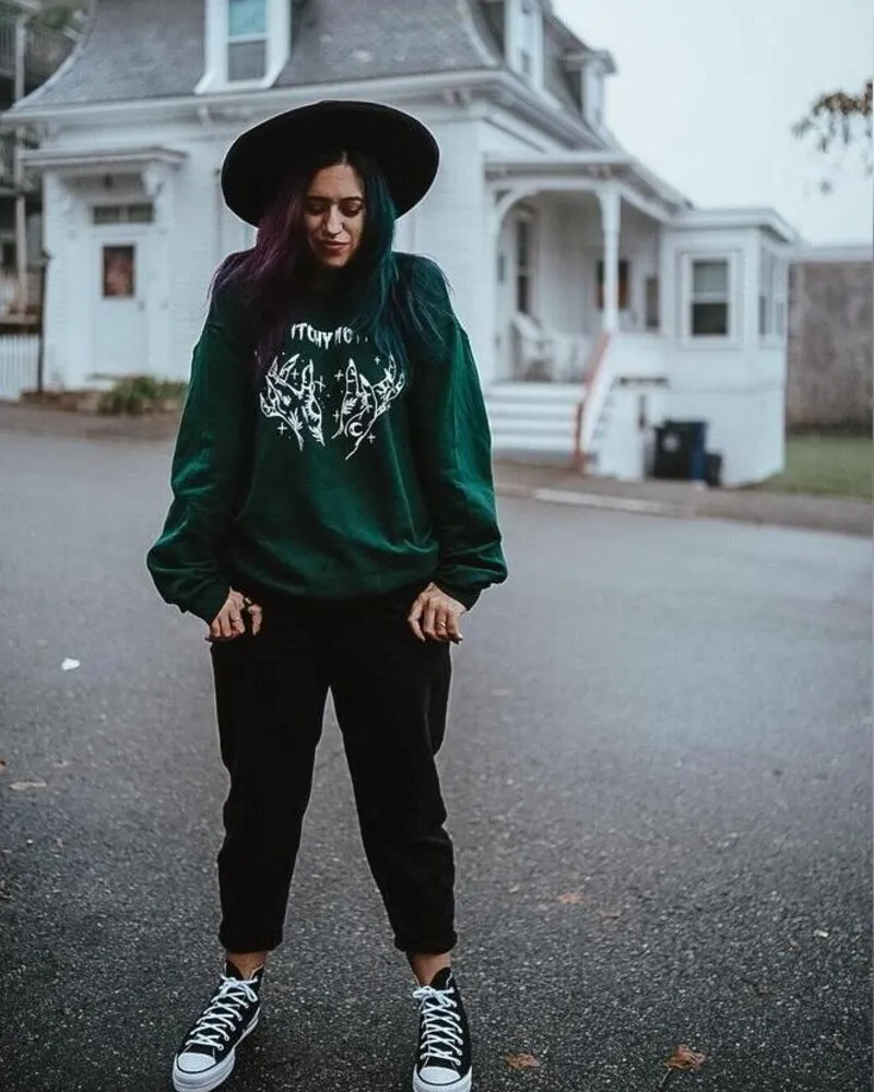 What Should You Wear to a Haunted House