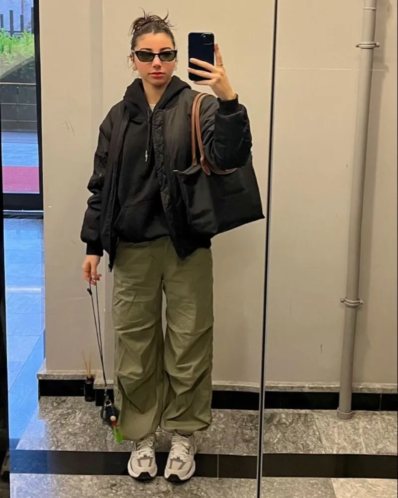 Bomber, Hoodie, Olive Cargos