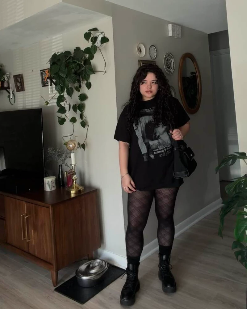 Graphic Tee and Patterned Tights