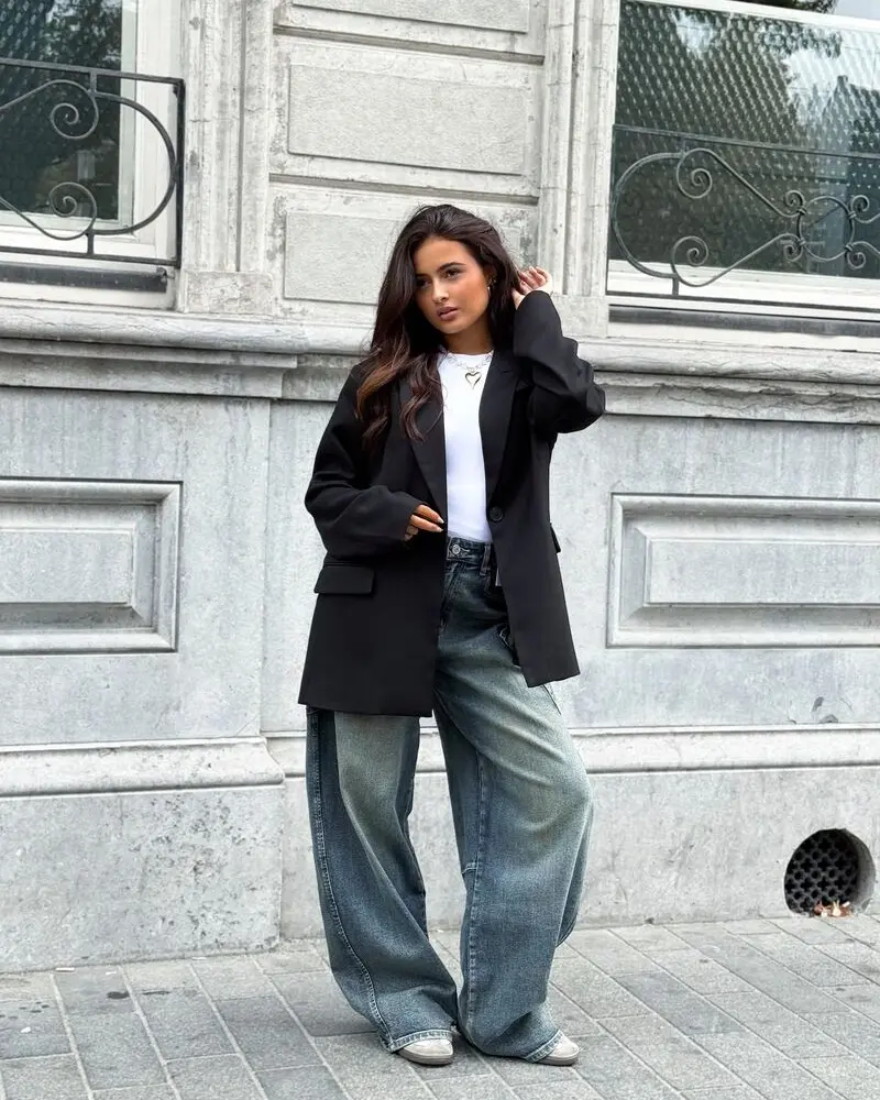 Oversized Blazer, Extra Wide Jeans